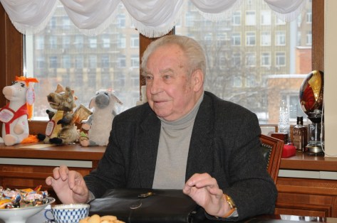 Nikolai Leonov